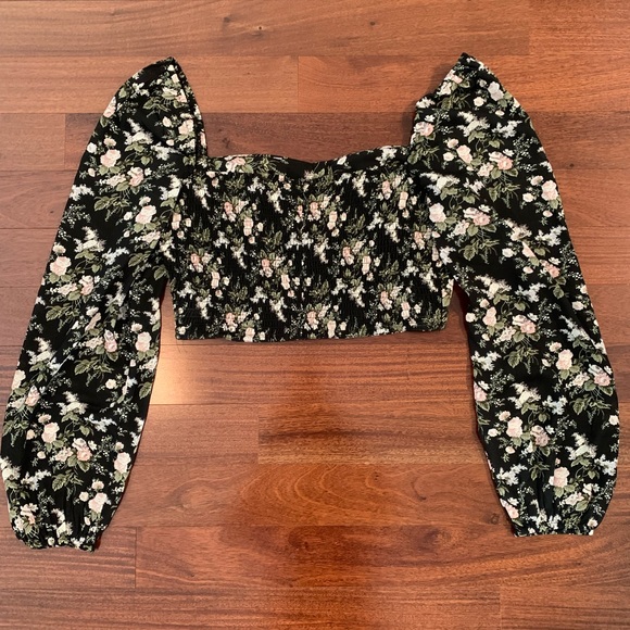 Oak and fort top size medium never worn! - Picture 2 of 4